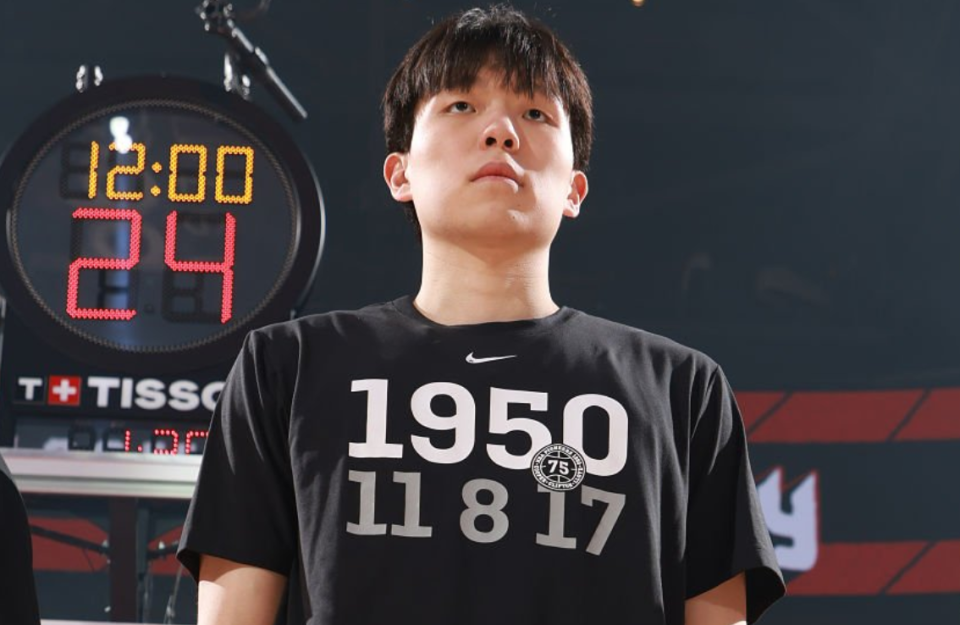 开云体育下载-开拓者选中杨瀚森仅评D！美媒解析挑战+定位：两年后值得重新评估